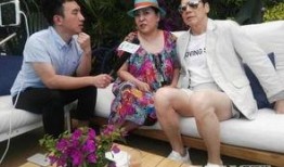 向太爆料张柏芝买包视频,张柏芝豪掷千金抢购奢侈品包包